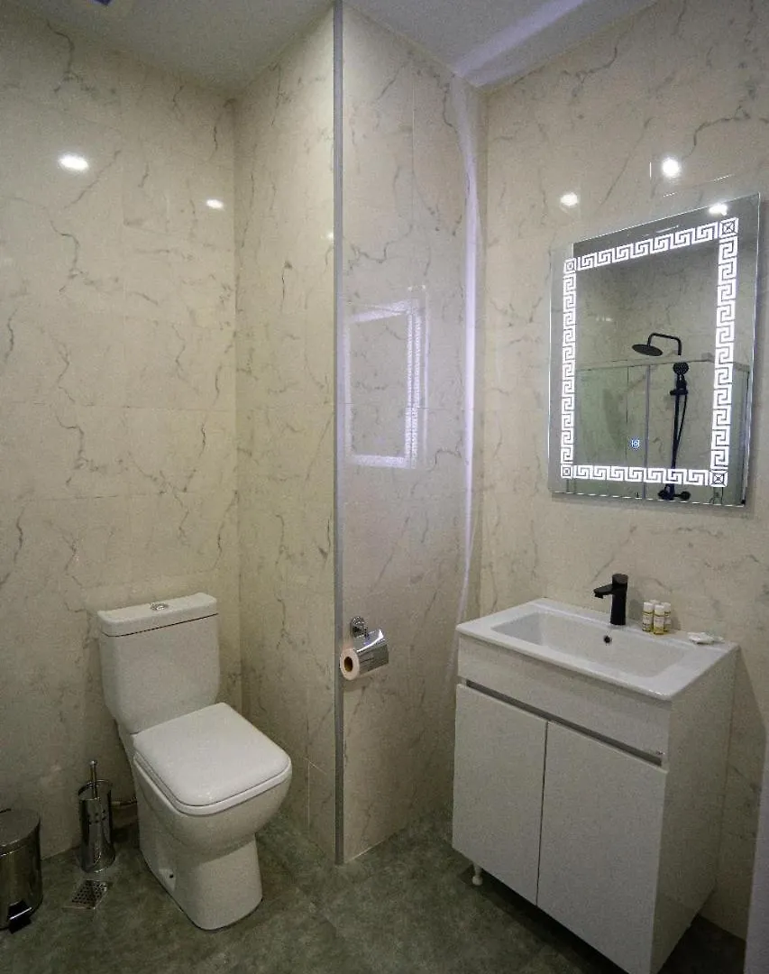 Hotel Komunna Luxe Batumi
