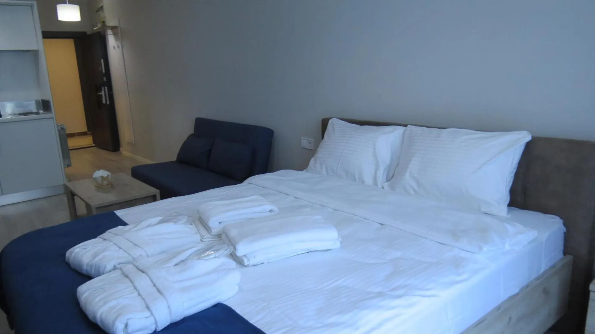 Komunna Luxe Batumi Gruzie