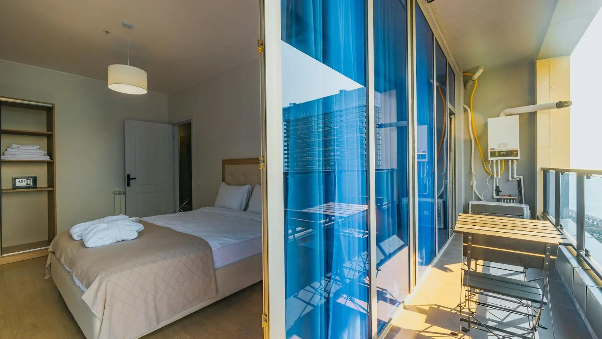 Komunna Luxe Batum Otel